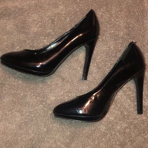 Black Mossimo heels, size 5.5. Patent Leather